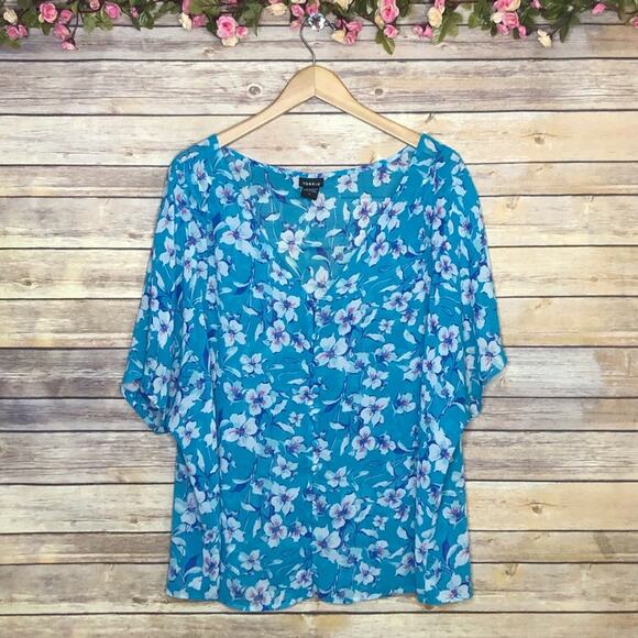 🌷5 for $25 Torrid Floral Chiffon Button Down Top - Picture 2 of 8